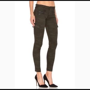 Sanctuary camo civilian olive green khaki pants